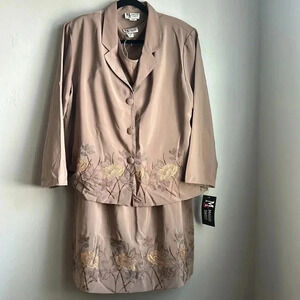 NWT Maggie Sweet 3 Piece Skirt Set Tan Size 1X Petite